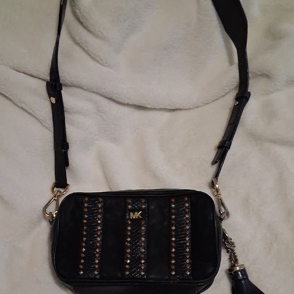Michael Kors Black Crossbody Bag with Gold Accents - Picture 3 of 9